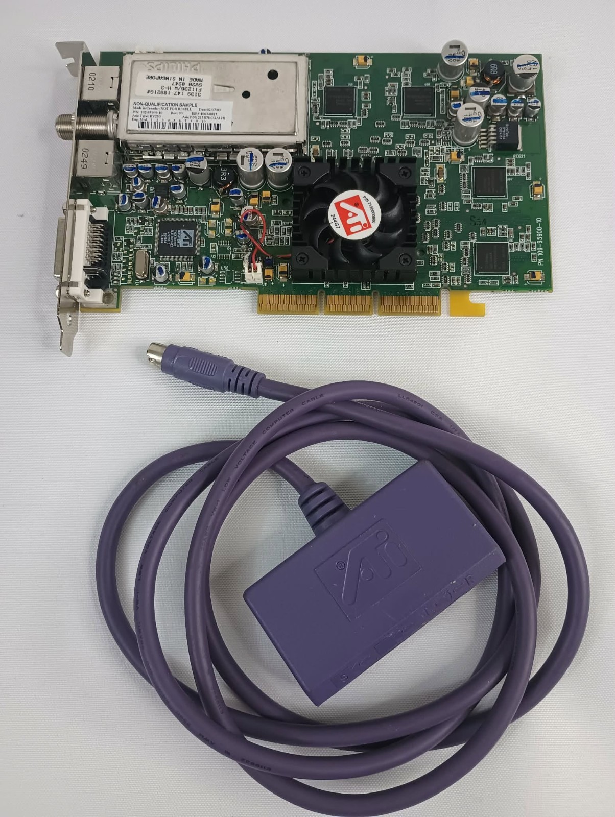 ATI All-in-Wonder Radeon 9000 64MB AGP Video Card + AV Audio Video Input Cable