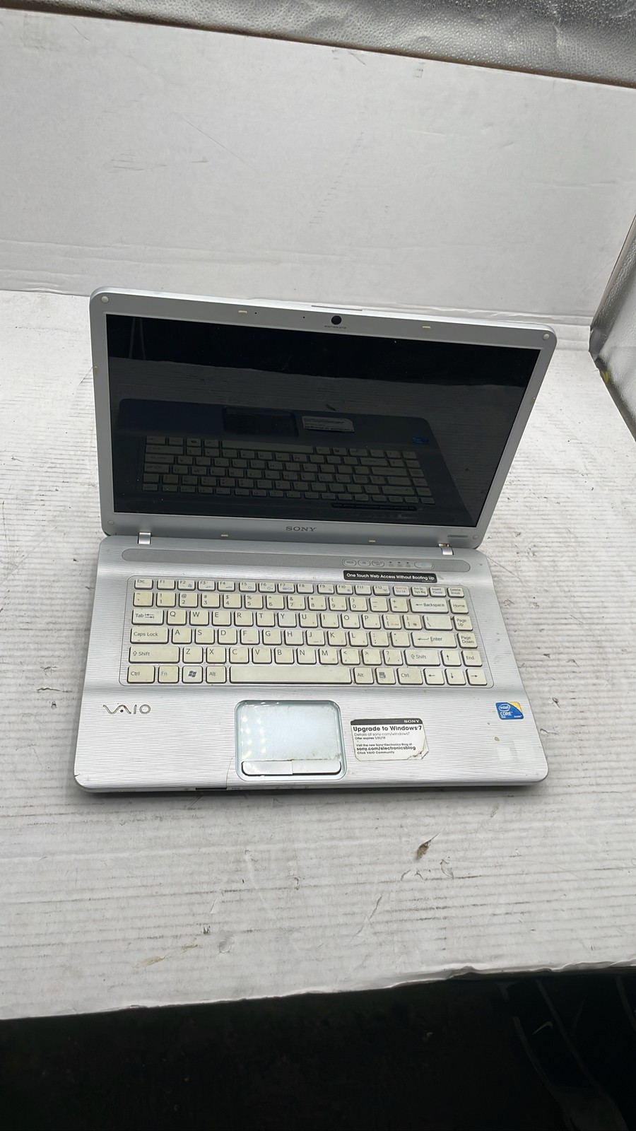 Sony VAIO PCG-7173L 15.5" Intel Core 2 Duo Laptop No HDD