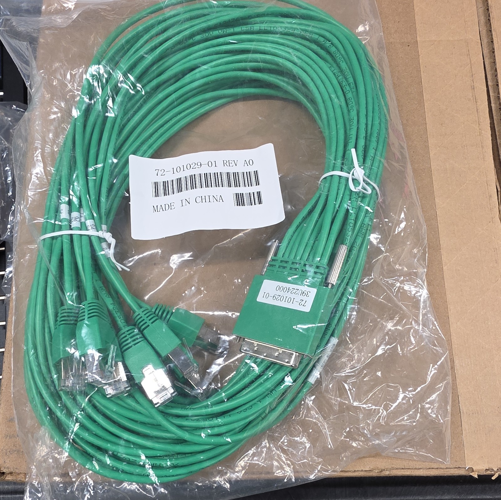 Genuine Cisco CAB-ASYNC-8 - Serial Cable for NIM-16A/ NIM-24A 72-101029-01