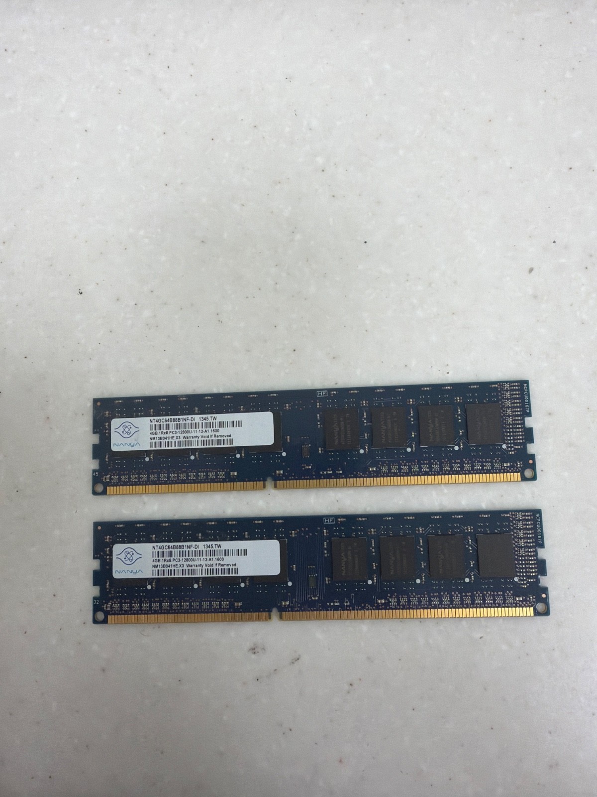 NANYA 4GB 1Rx8 PC3-12800U NT4GC64B88B1NF-lDI Desktop RAM Memory 2 dimms