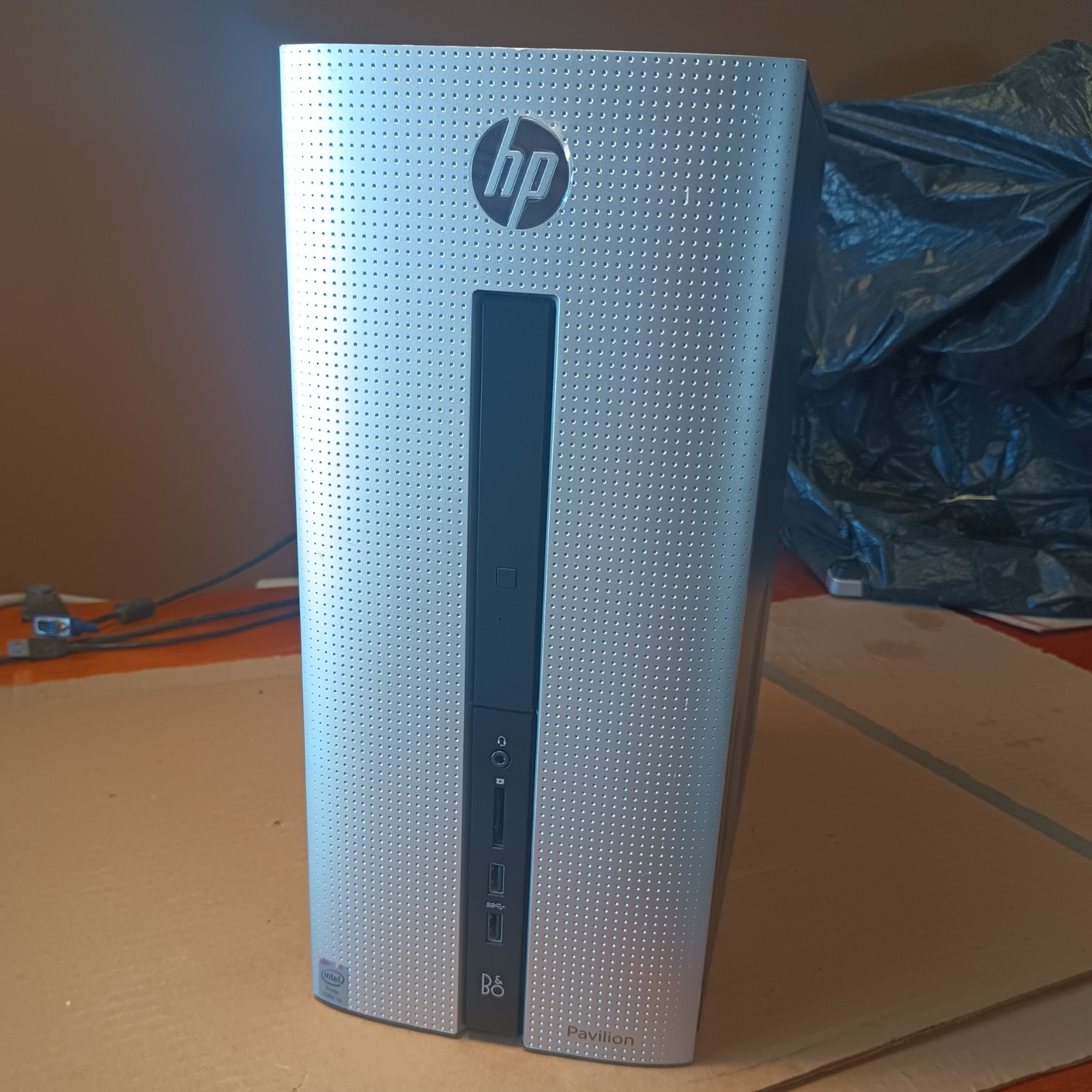HP Pavilion Desktop 550-153w Intel Core i3-4170 3.7GHz 6GB RAM 1TB HD Windows 10