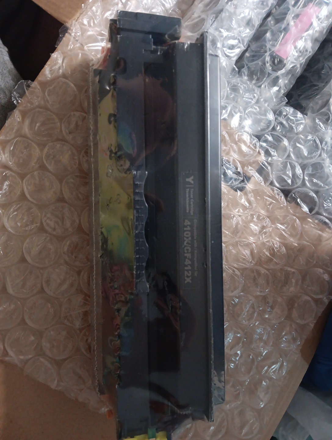 Yellow toner cartridge for HP printers