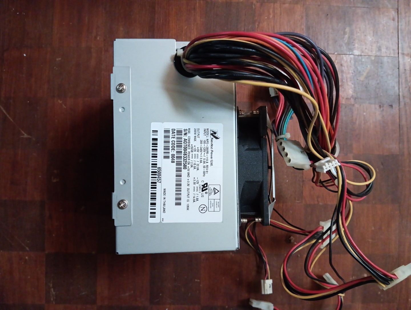 Newton Power NPS-200PB-119A Power Supply 200W Rev 01