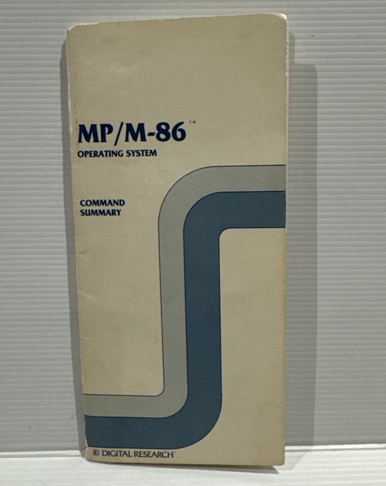 Vintage 1982 Digital Research MP/M-86 Command Summary Booklet
