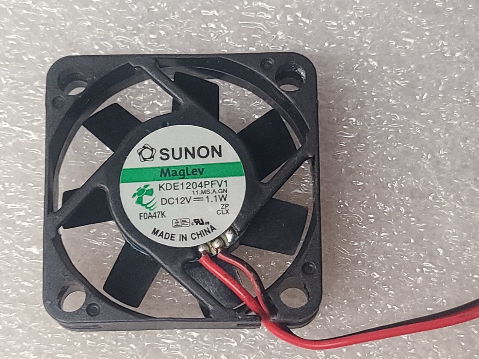 Sunon Maglev KDE1204PFV1 40x10mm  Cooling Fan Blower Cooler DV12V