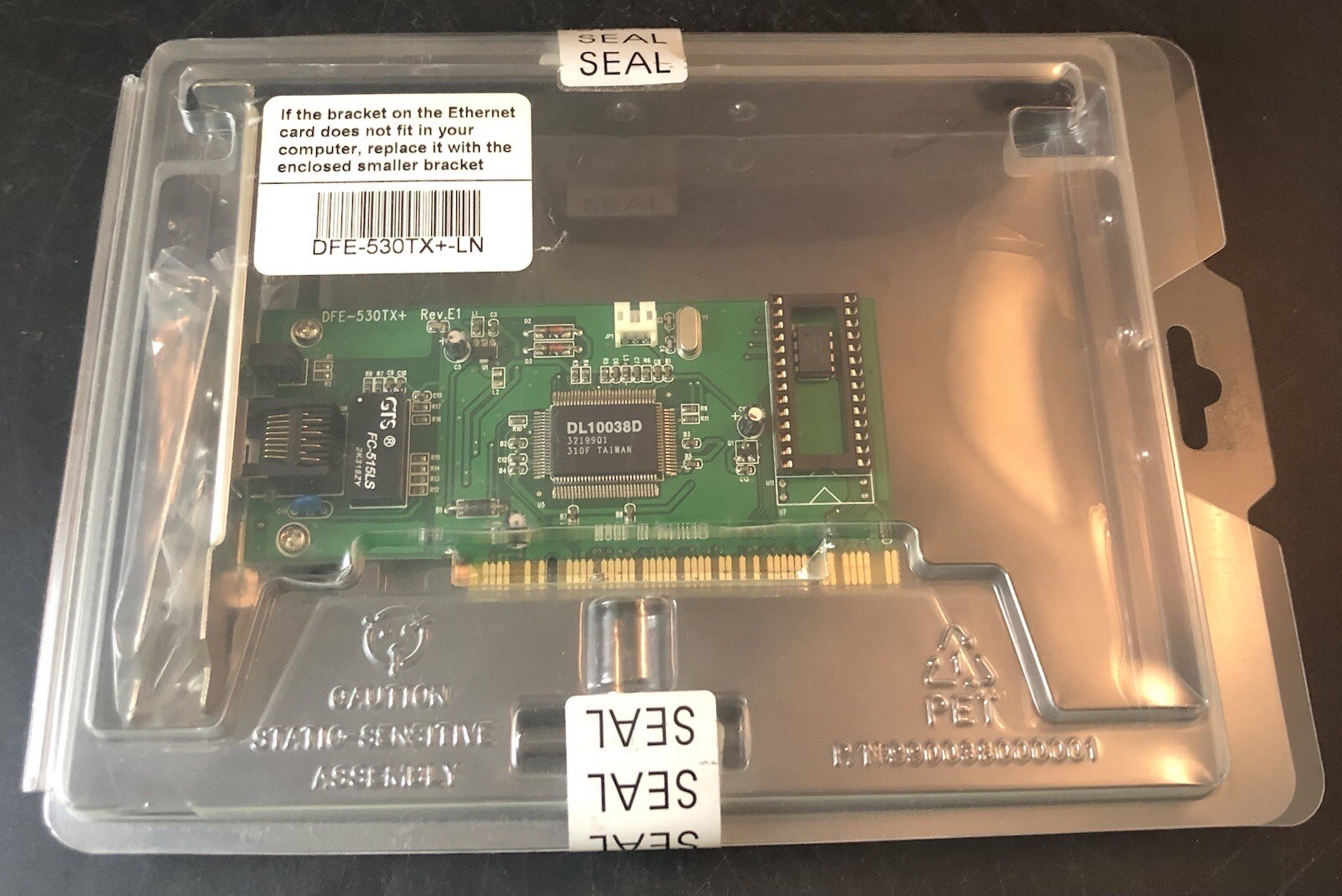 D-Link DFE-530TX+ Rev. E1 10/100MBPS Internal PCI Fast Ethernet Card Vg4