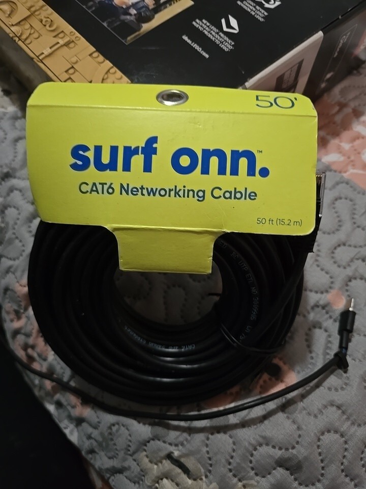 Onn. 50FT CAT6 CBL (1393128)