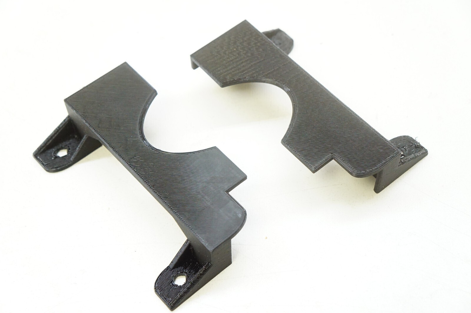 Wall Mount / Under Table Mount for TP-Link TL-SG116 Network Switch