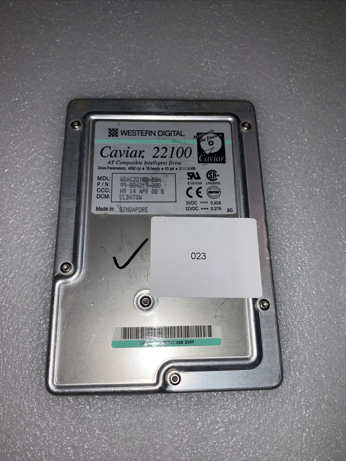 Vintage Western Digital Caviar 22100 2111MB Hard Drive IDE Disk WDAC22100-00H