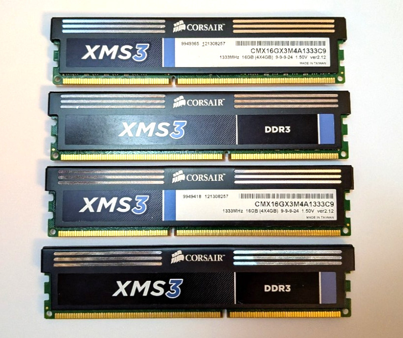 4 - Corsair XMS3 16GB (4x4GB) DDR3-1600 1333Mhz ver2.12 CMX16GX3M4A1333C9