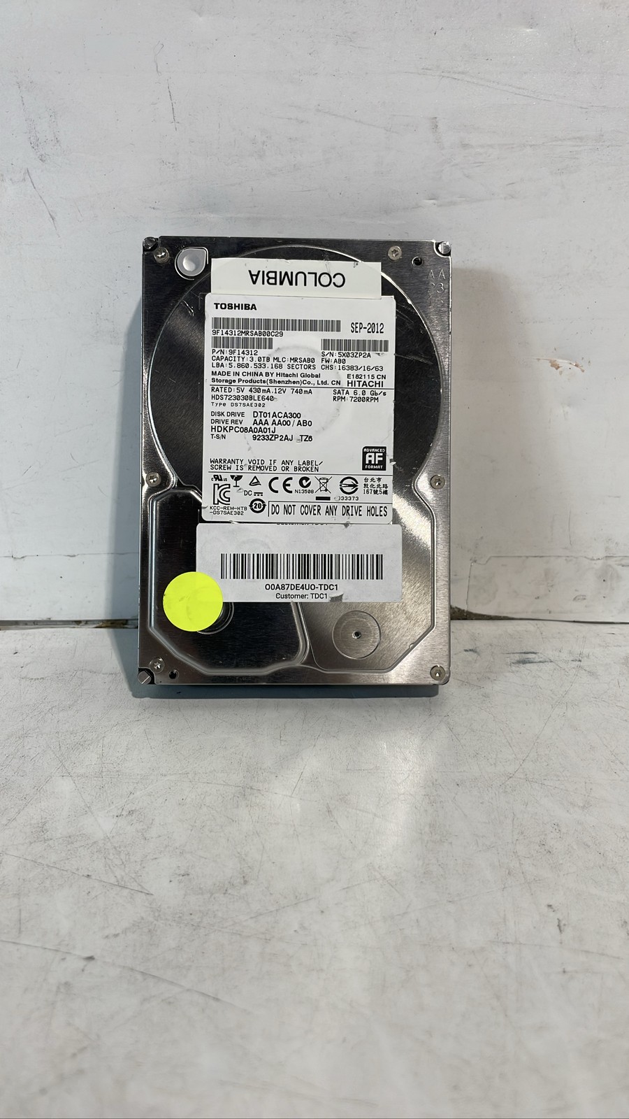 Toshiba DT01ACA300 3TB SATA 6Gb/s 7200RPM 64MB Cache 3.5" HDD HDS723030BLE640