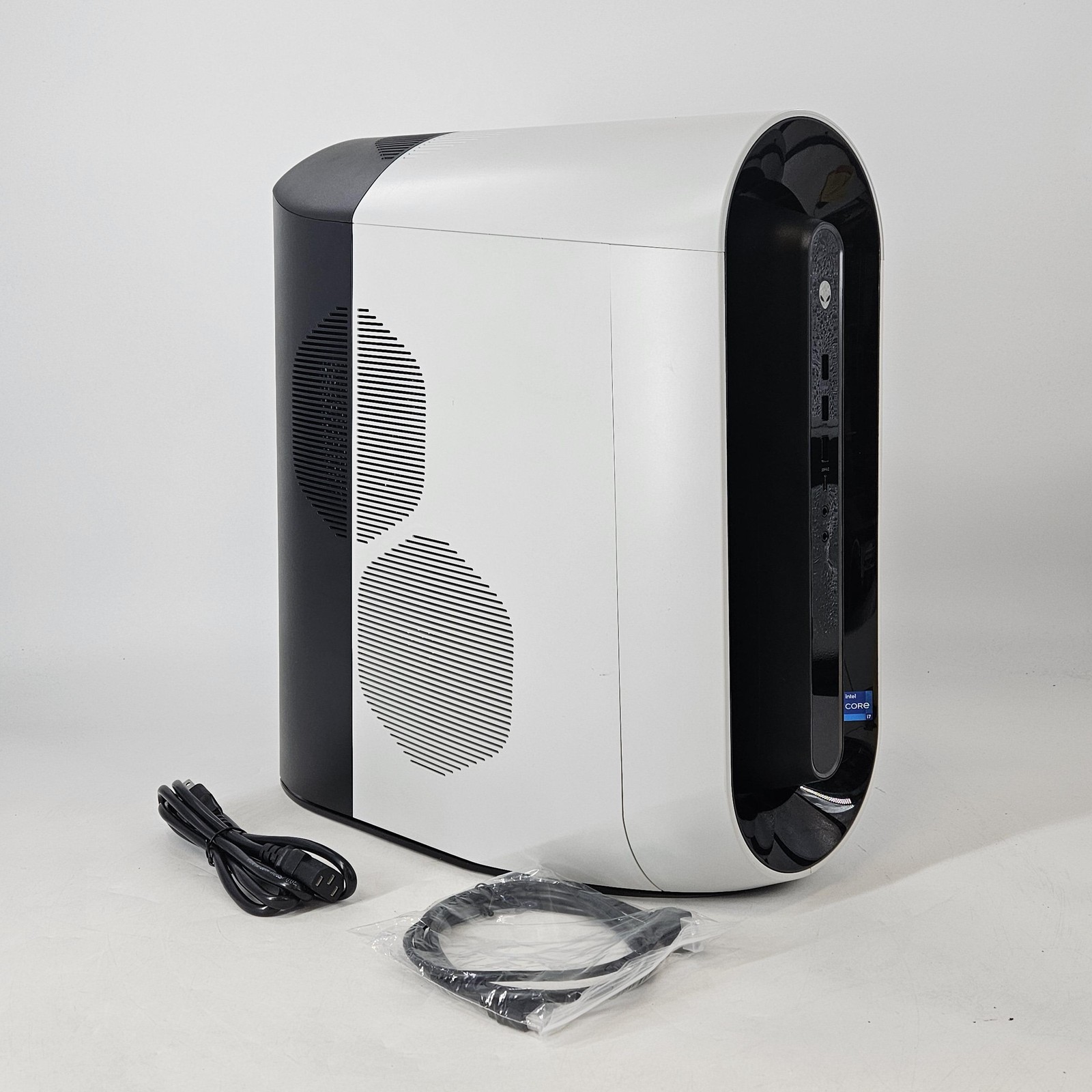 Dell Alienware Aurora R12 i7-11700F 2.50GHz 16GB 512GB SSD/1TB HDD RTX 3080
