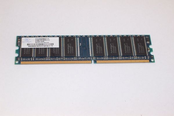Memory 512mb ddr-400mhz-cl3 pc3200u-30330 nt512d64s8hc0g-5t
