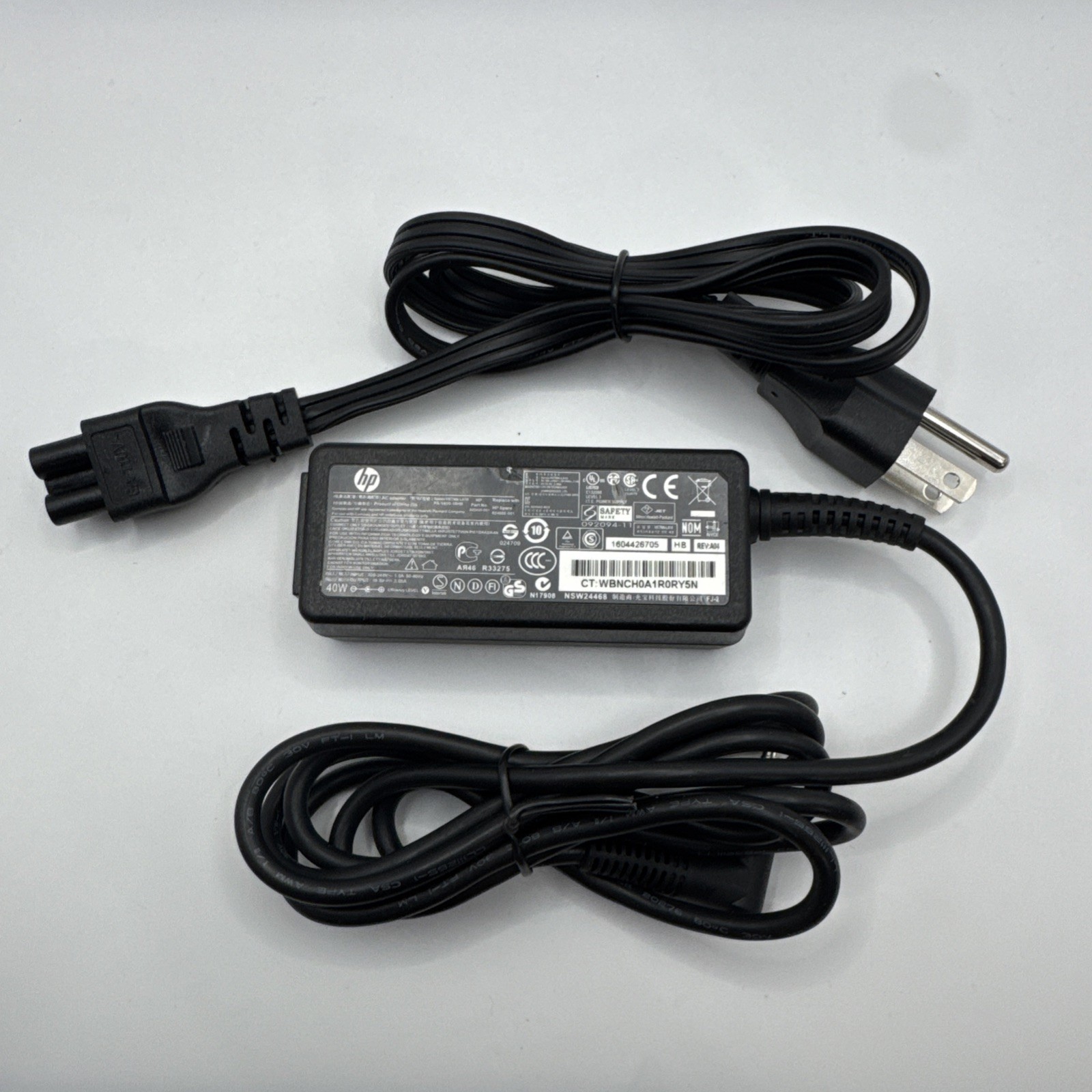 HP HSTNN-CA18 19.5V 2.05A 40W Genuine Original AC Power Adapter Charger