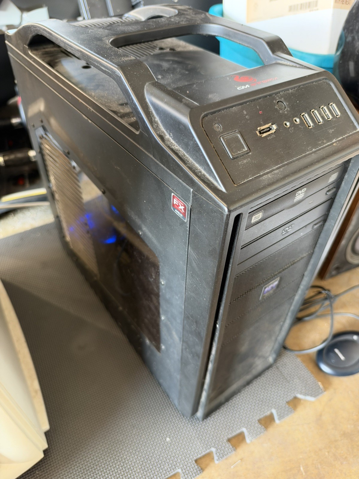 Cooler Master Storm Scout ATX PC GAMING CASE 16 GB of Ram Gigabyte Motherboard 