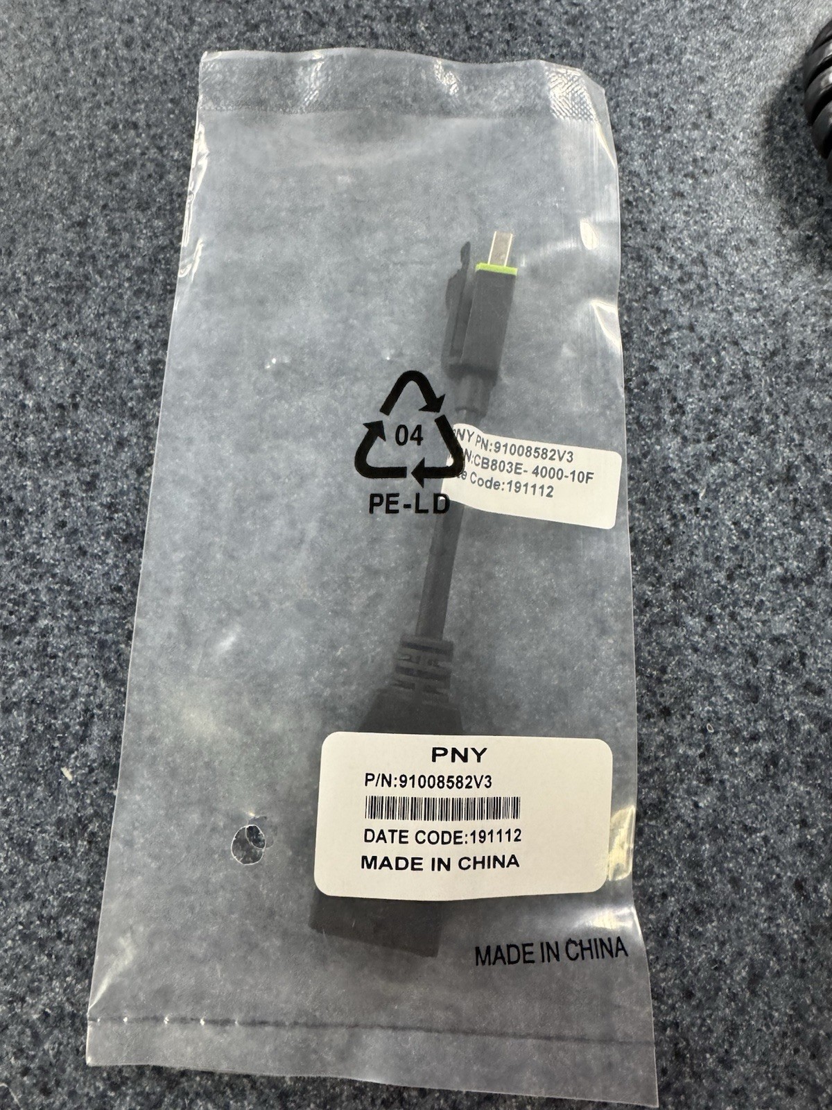 PNY 91008582V Mini Displayport to Displayport Adapter Cable 5 inches