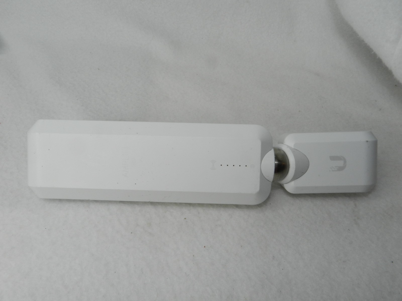 Ubiquiti AmpliFi AFI-P-HD WiFi Standalone High-Density (HD) Mesh Point Extender