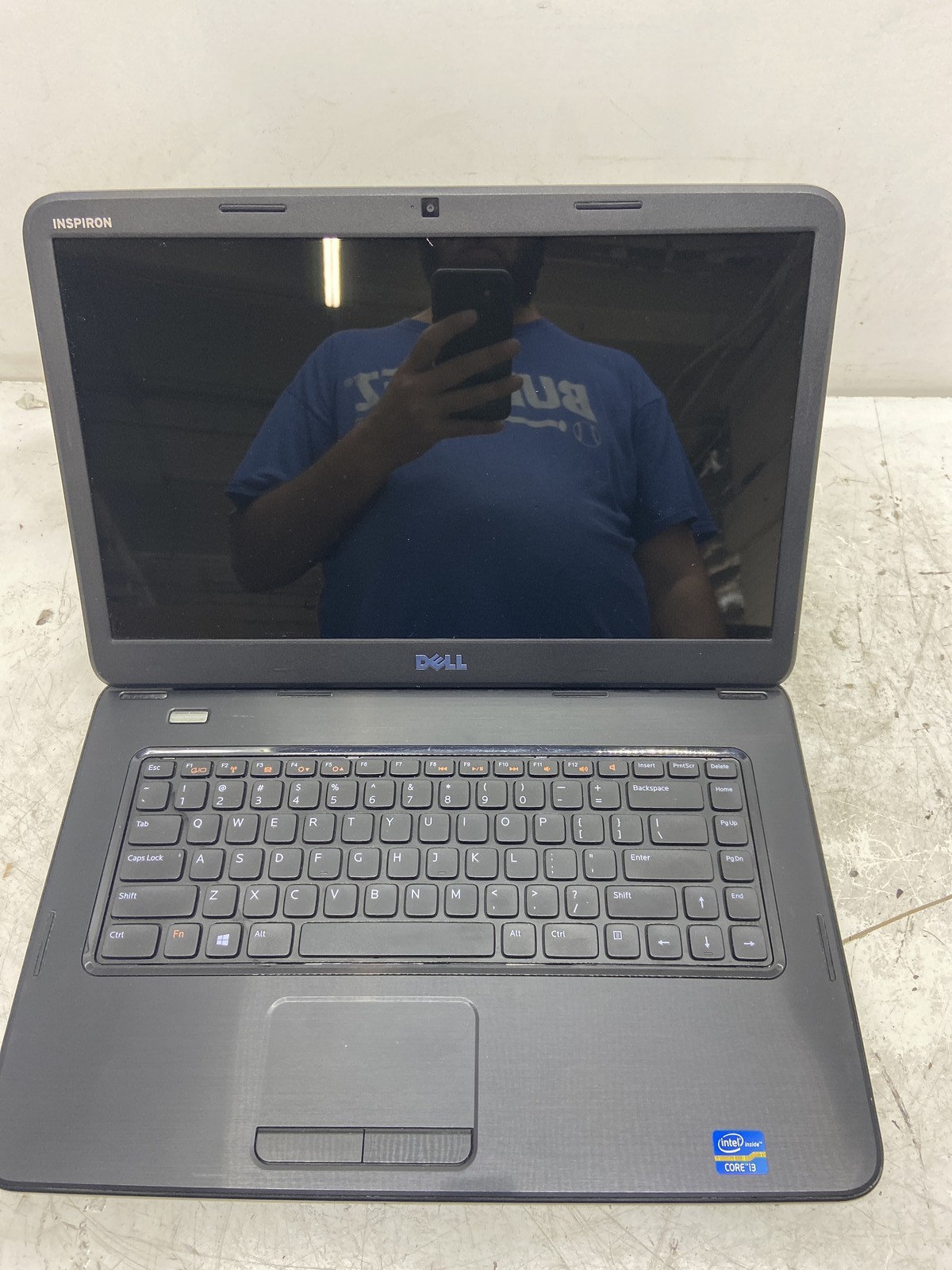 Dell Inspiron 3520 Intel Core i3-2350M 2.3 GHz 6 GB NO HDD