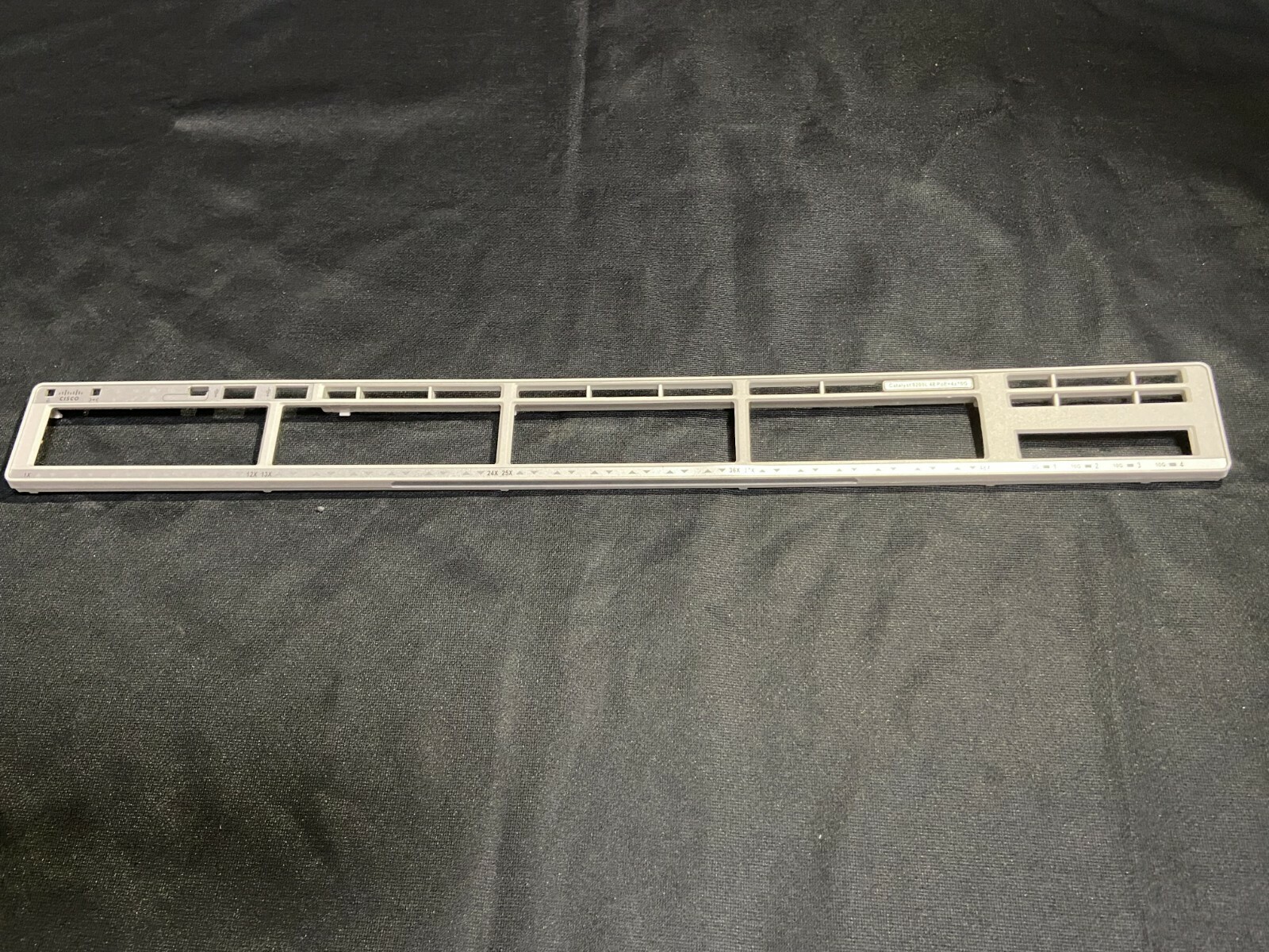 Cisco C9200L-48P-4X-E or 48P-4X-A Catalyst 4x10G PoE faceplate for replacement