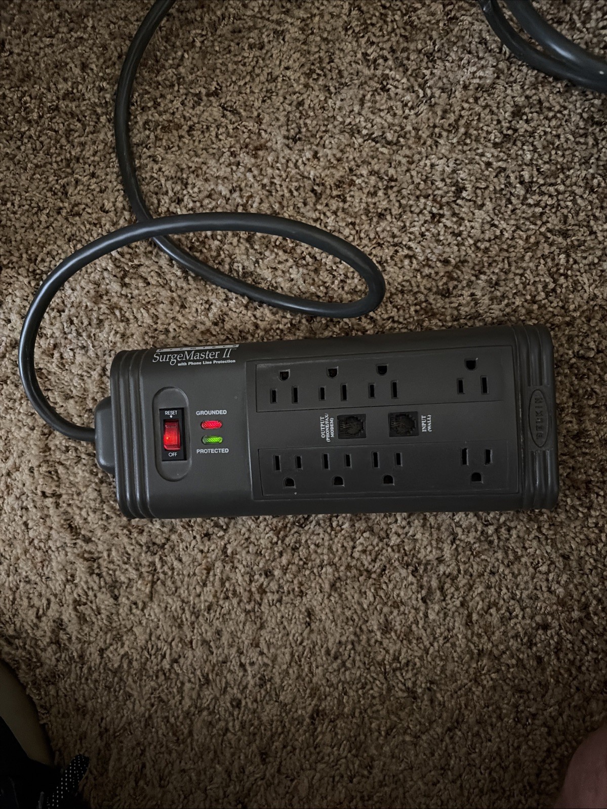 Belkin Premiere Surge Master 2 With Phone Line Protection & 8 Outlets & Heavy...