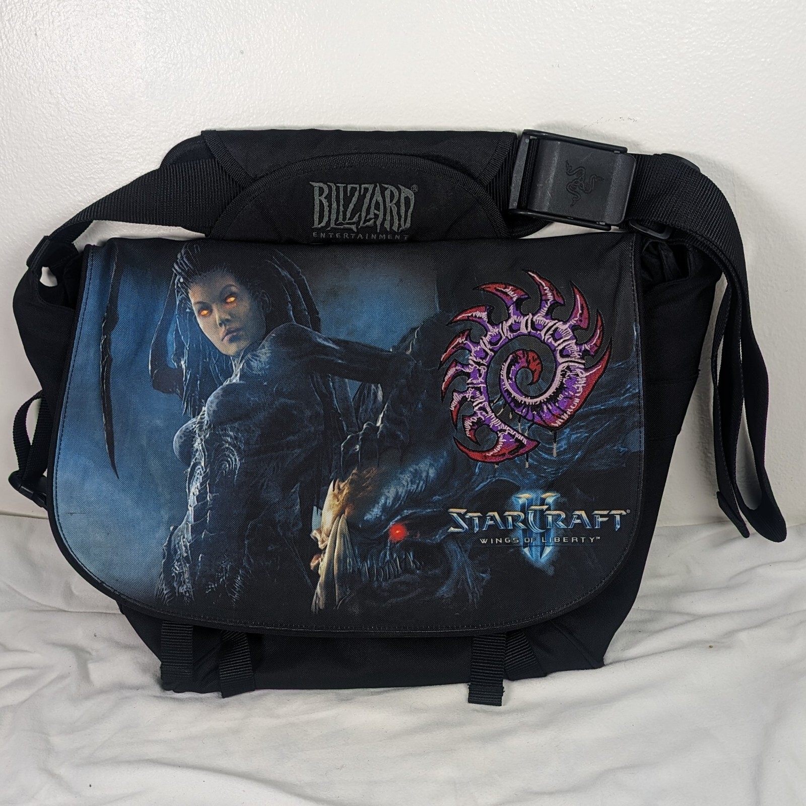 Razer Blizzard StarCraft II Wings Of Liberty Zerg Edition Laptop Messenger Bag