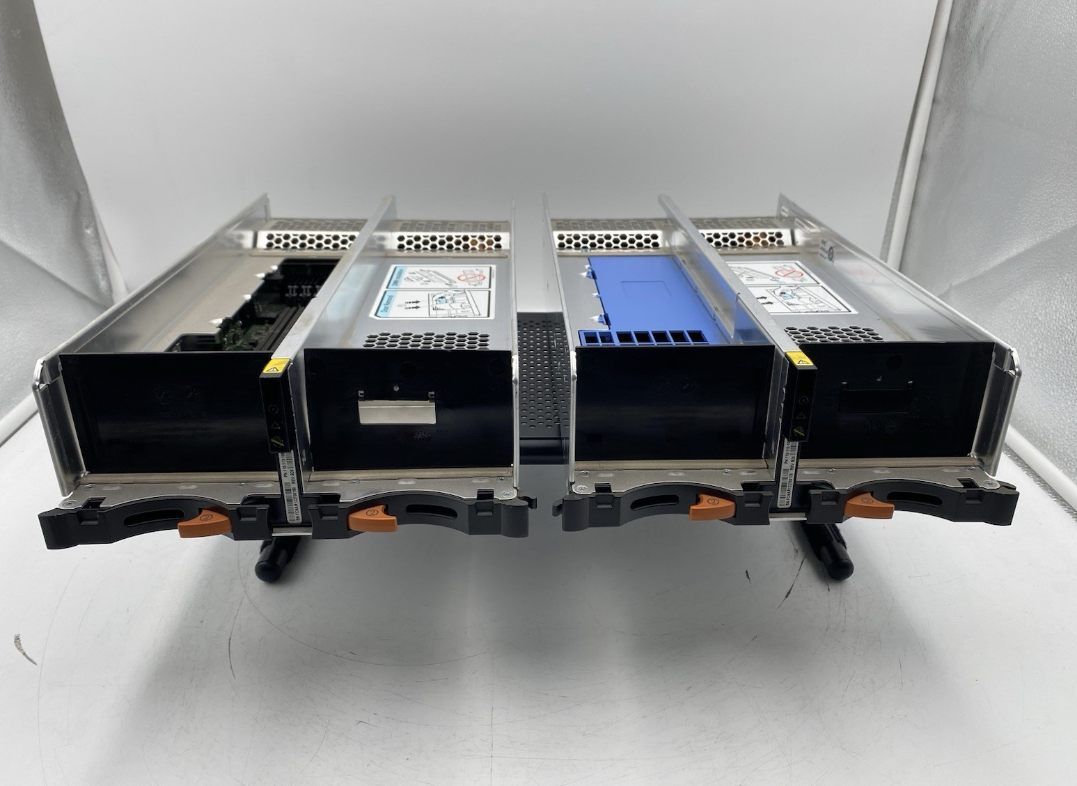 LOT OF 2 EMC 110-113-106B Data Mover Module For VNX 303-113-100B TRPE-AR