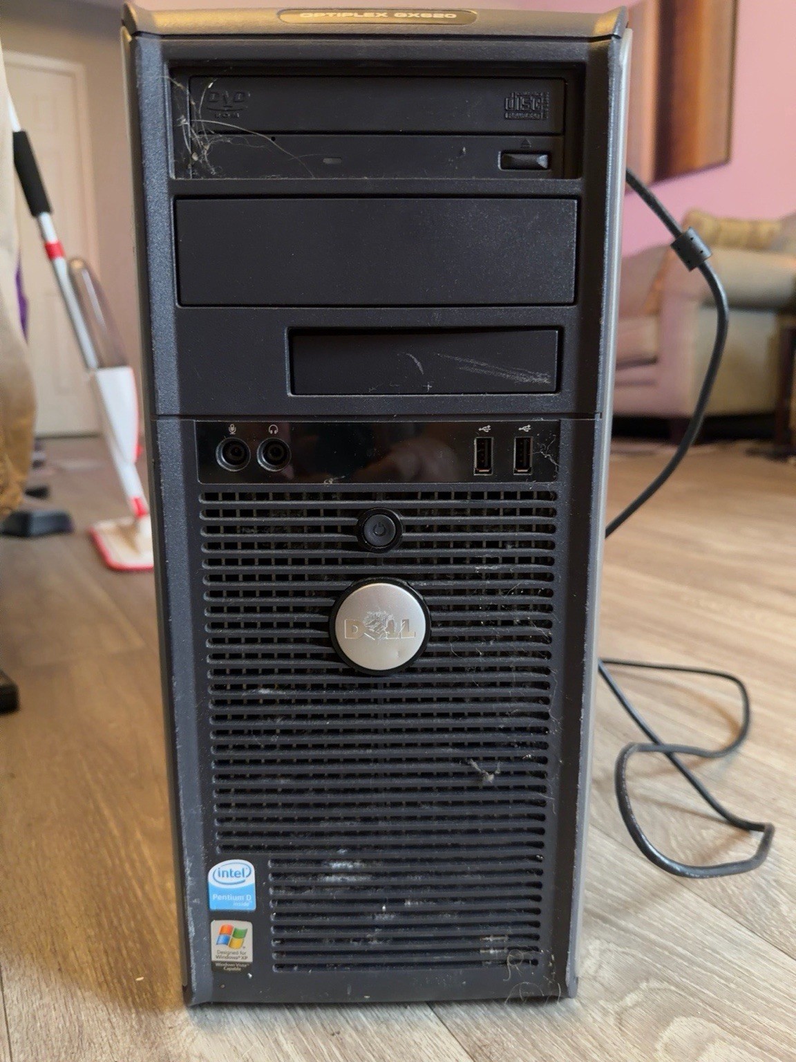 Dell OptiPlex GX620 Tower Desktop Pentium 4 3.0-3.49GHz 2GB XP Pro