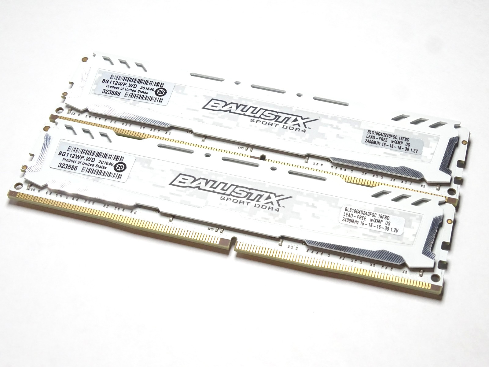 Crucial Ballistix Sport LT 32GB 2x16GB DDR4-2400 RAM Kit BLS16G4D240FSC Tested