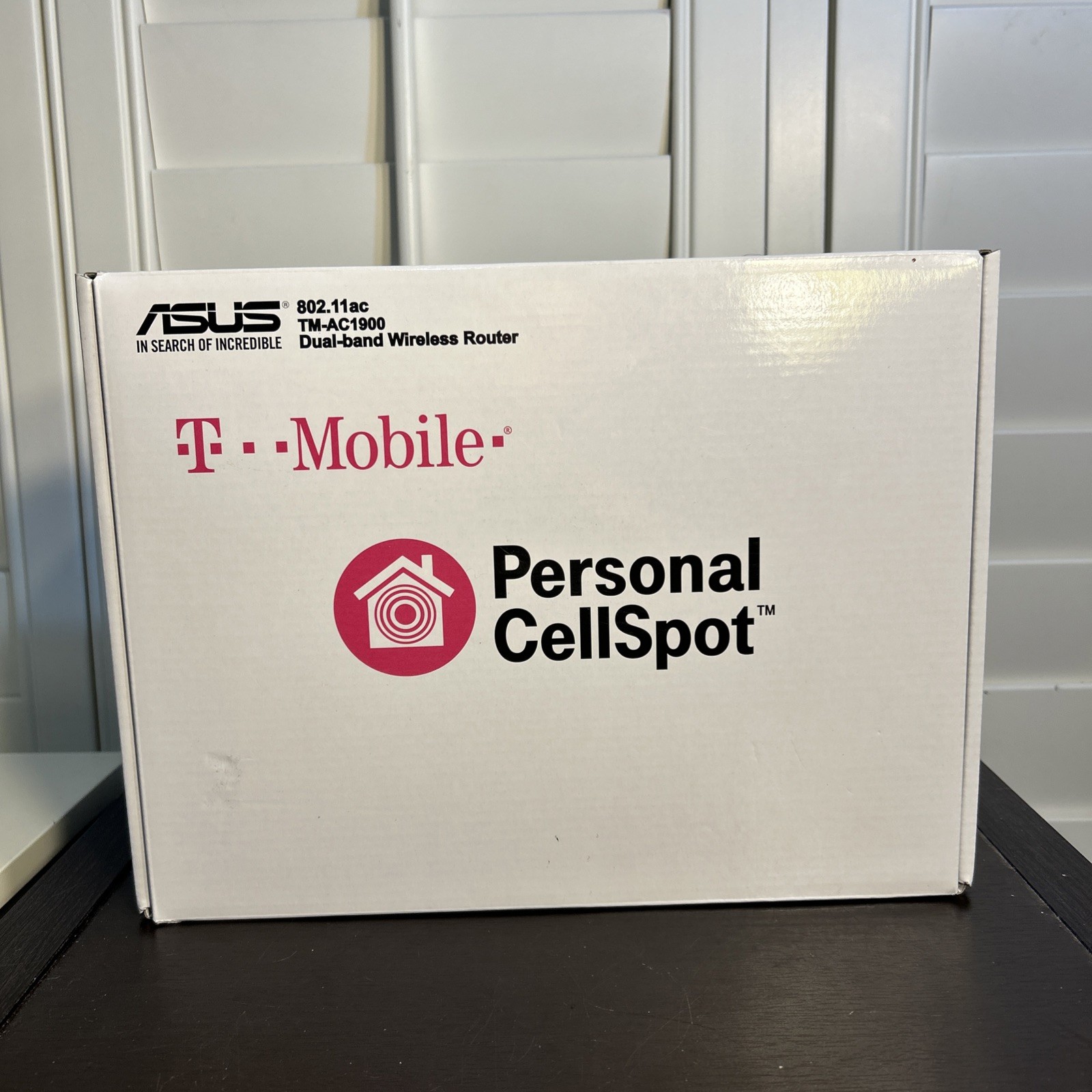T-Mobile TM-AC1900 ASUS Personal CellSpot Wi-Fi Dual Band Wireless Router
