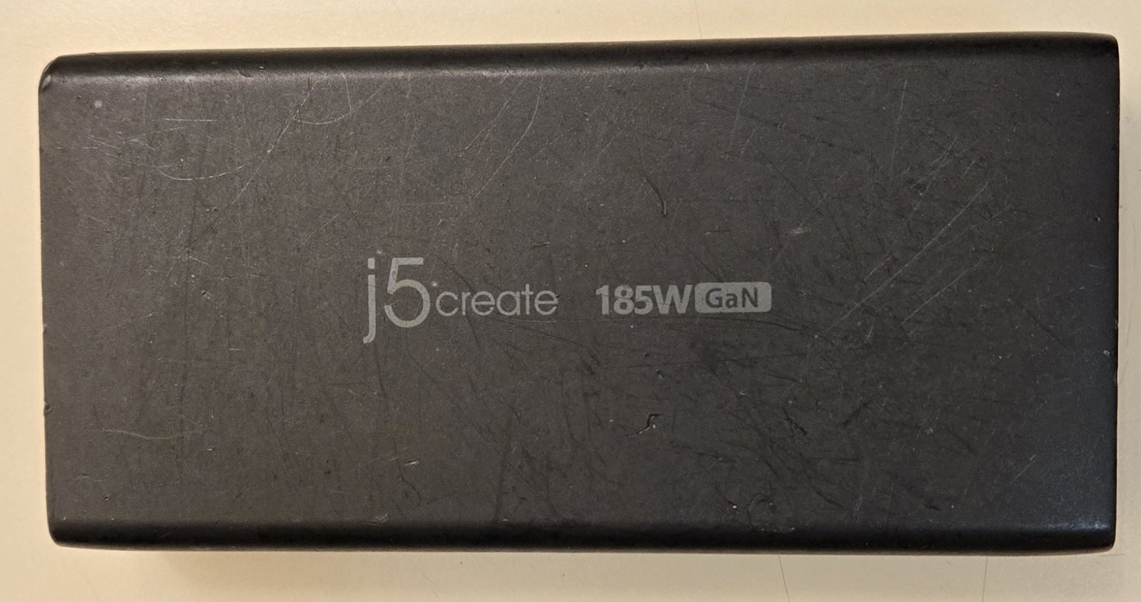 J5CREATE JUP37185 185W GaN PD 3.1 USB-C 3-PORT LAPTOP CHARGER 140W USB-C