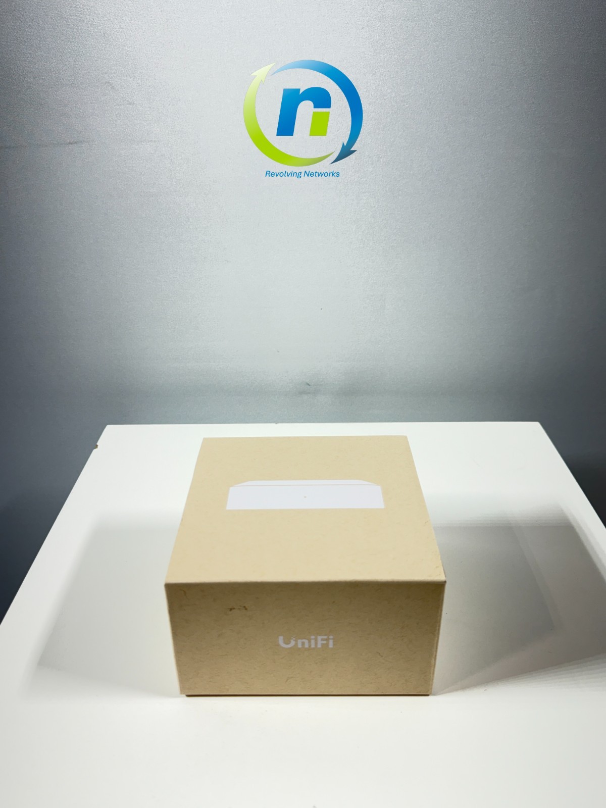 NEW Ubiquiti UniFi UXG-LITE INDEPENDANT GATEWAY 1-YEAR WARRANTY