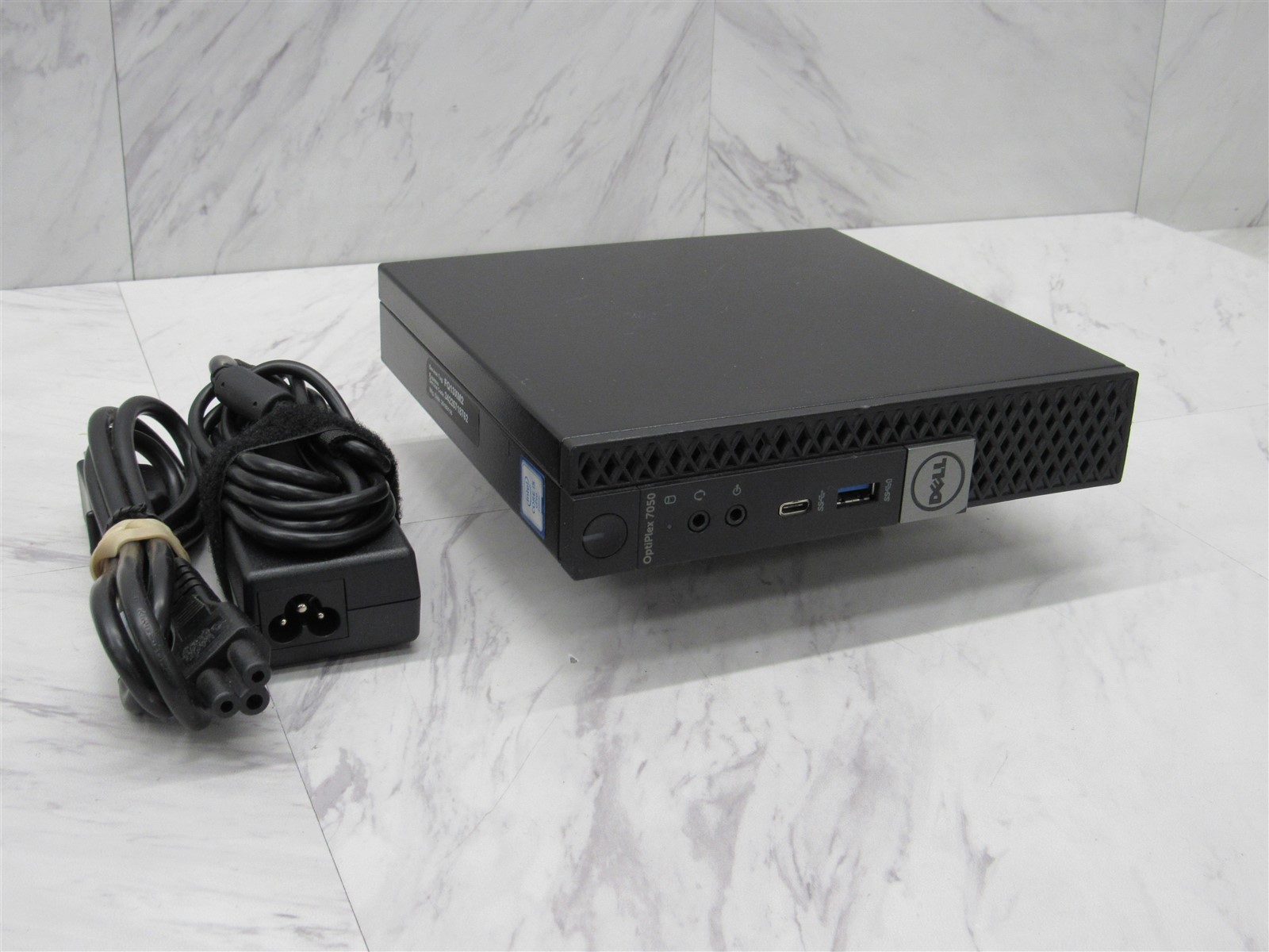 Dell OptiPlex 7050 Micro Mini Tower PC Computer - i5-6500T 2.50GHz 8GB + Adapter