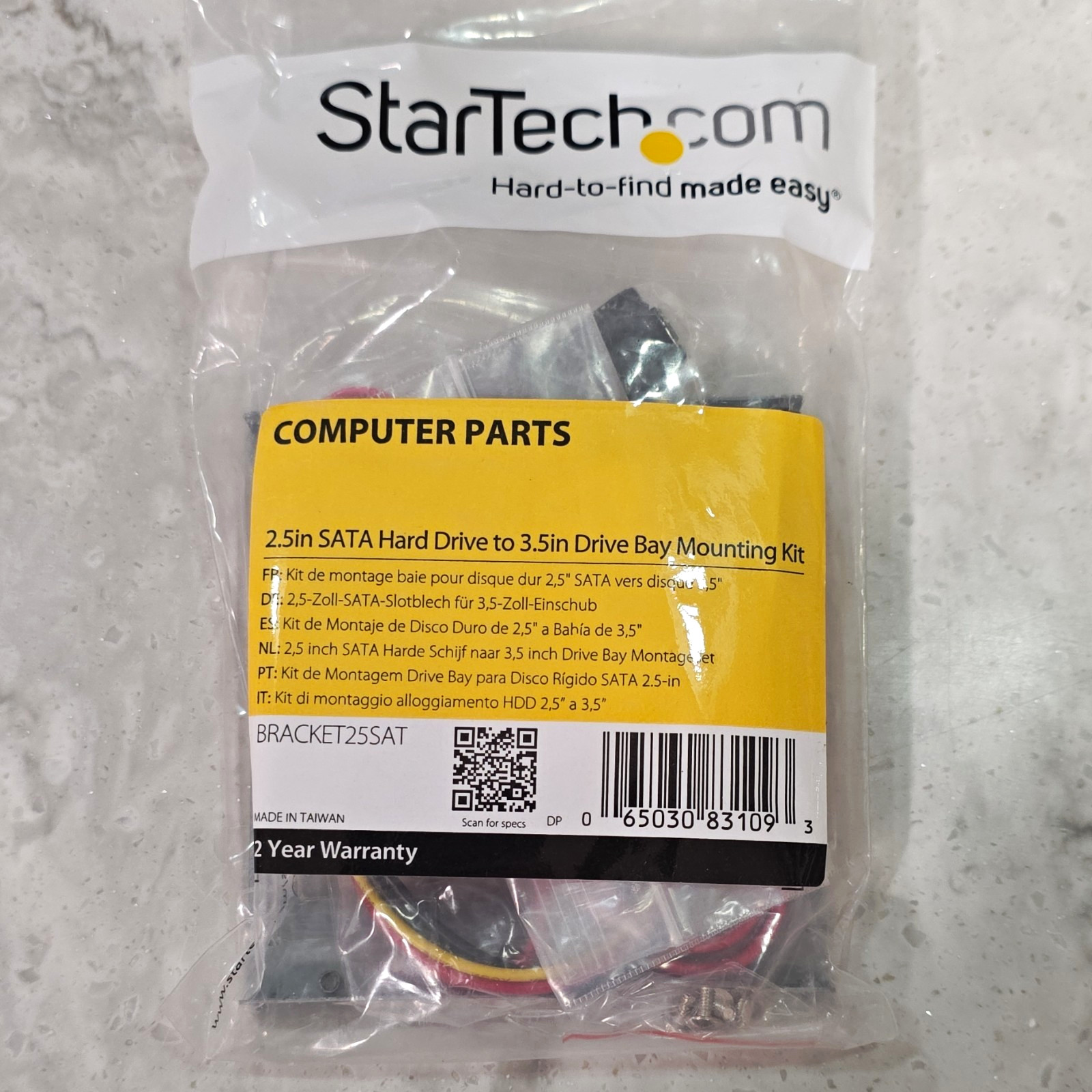 StarTech.com 2.5in to 3.5in SATA HDD Caddy Mounting Bracket Silver BRACKET25SAT