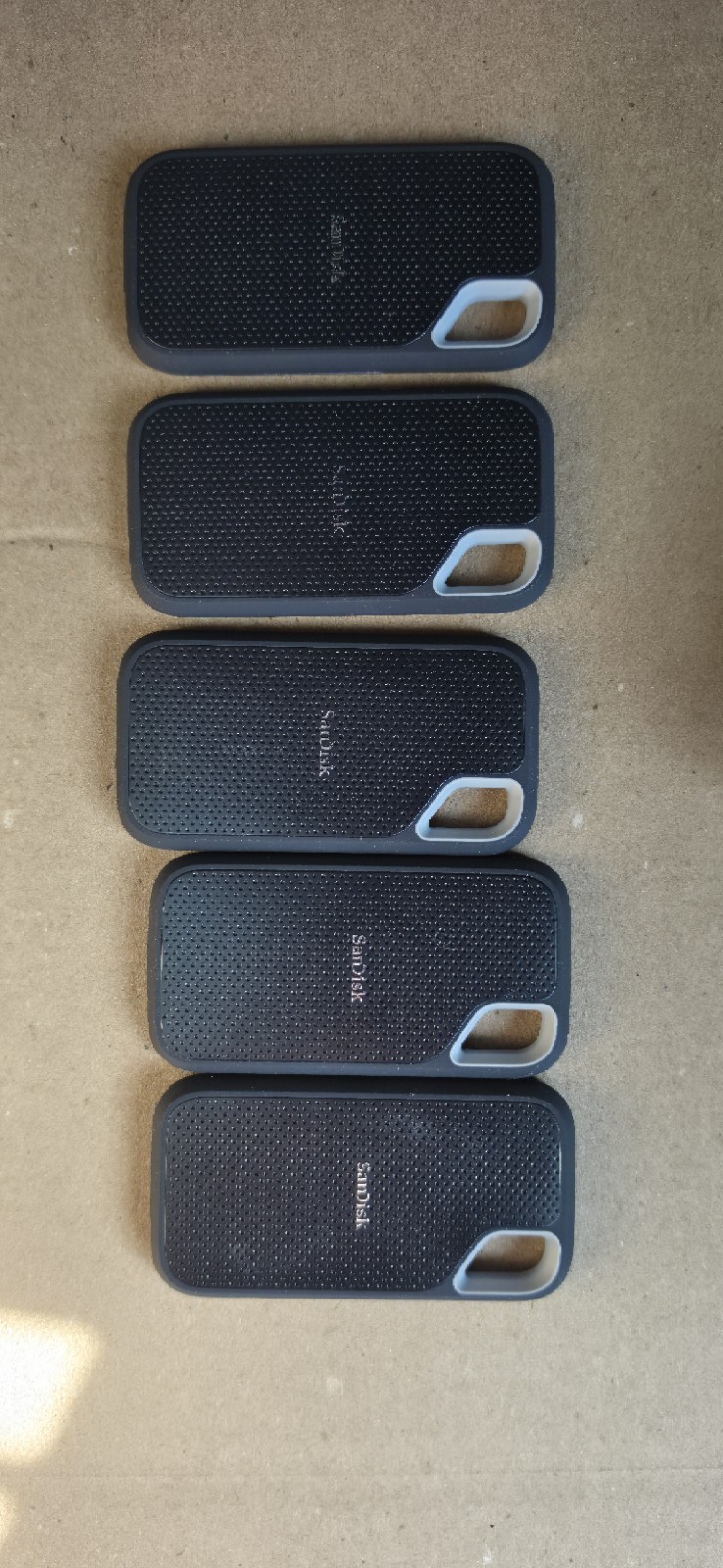 Lot of 5 Sandisk Extreme Go Portable SSD 2TB