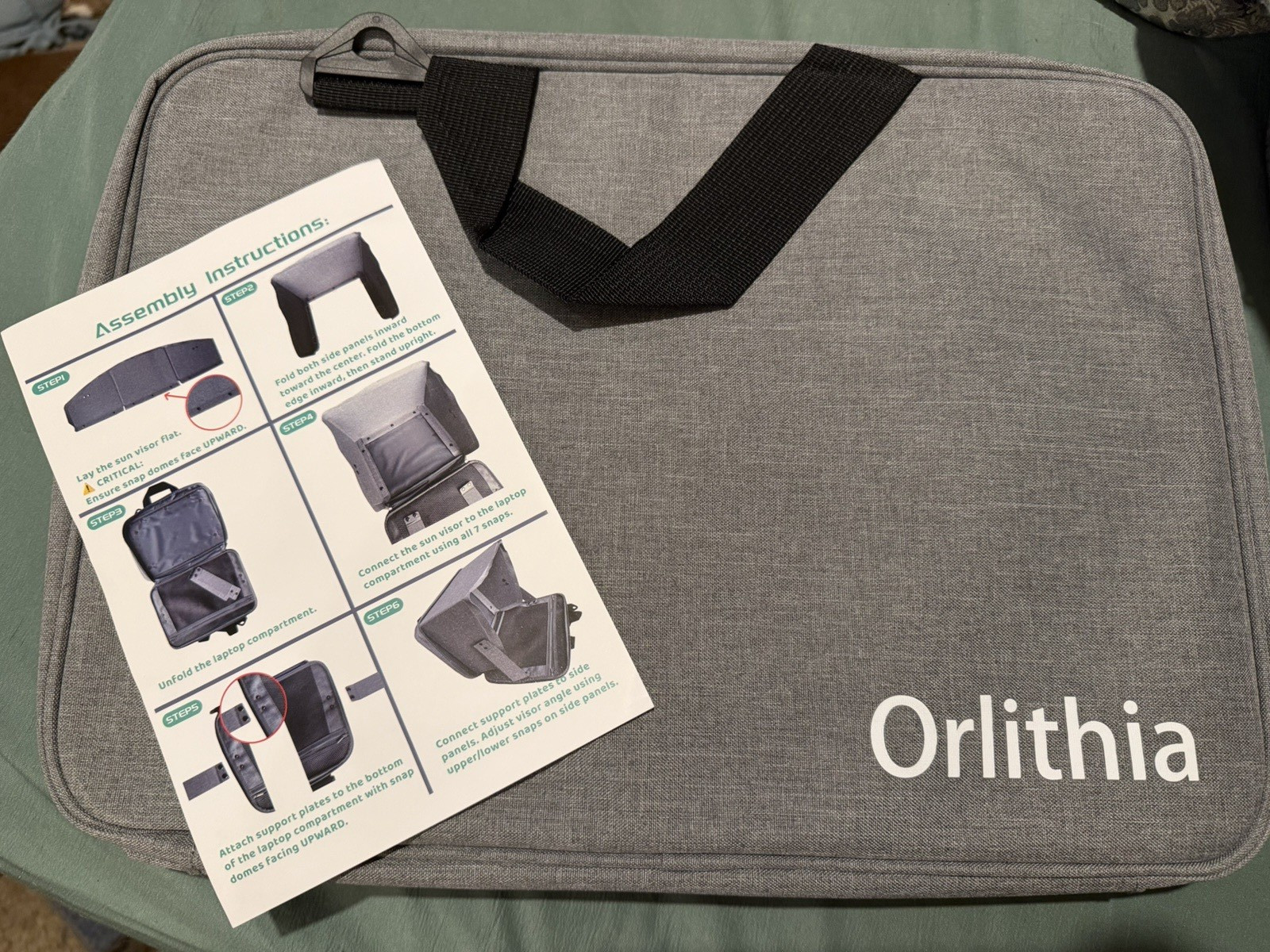Orlithia Gray Padded Polyester 17in Laptop Briefcase Carrying Case w/ Strap