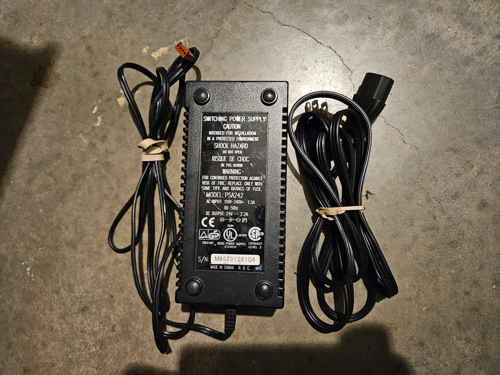 Switching Power Supply PSA242 24V 2.2A  110V-240V 1.5A AC Adapter