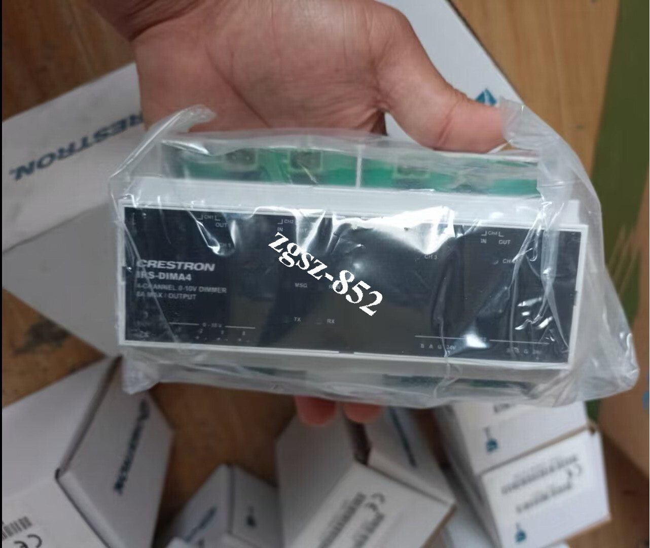 1 PCS Brand New CRESTRON IRS-DIMA4 Host module Fast Shipping FedEx or DHL