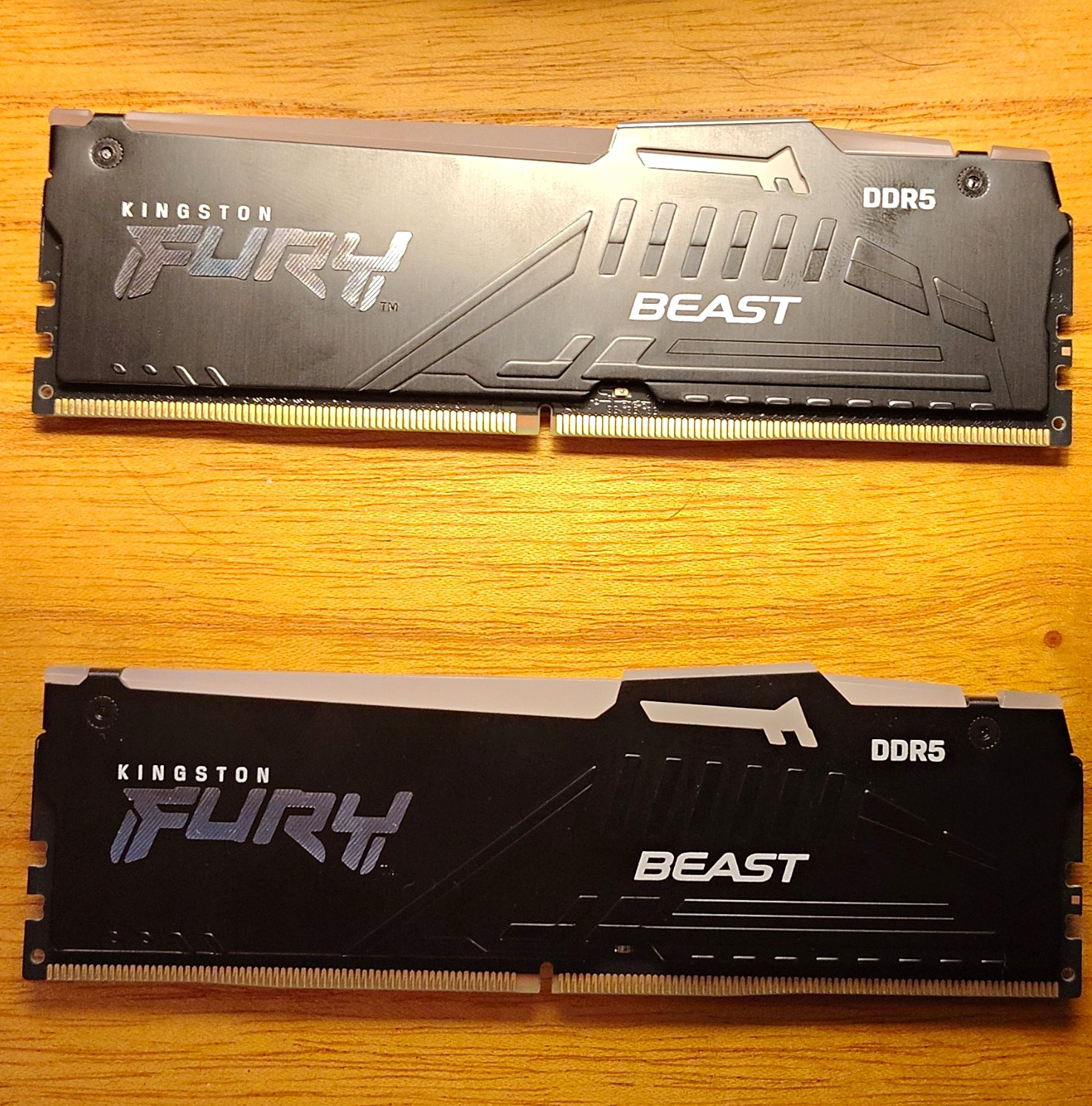 Kingston FURY Beast 16GB (2x8GB) DDR5-5200 RGB