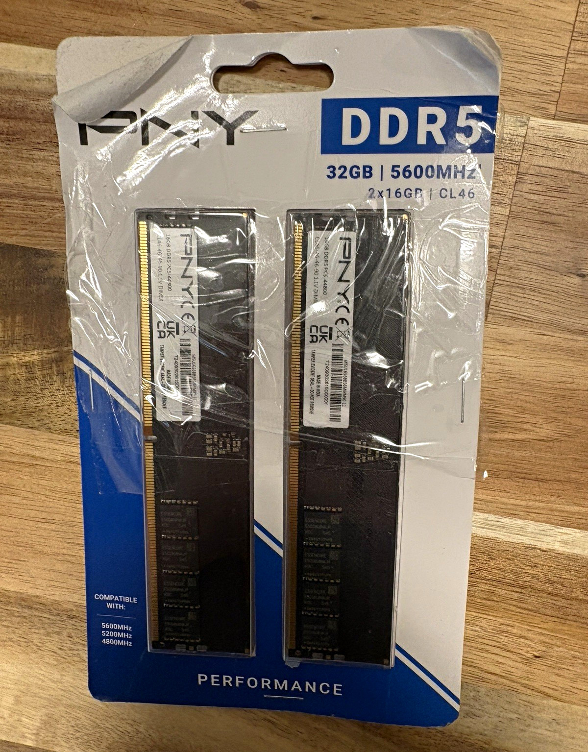 PNY Performance 32GB (2x16GB) DDR5-5600 CL46 UDIMM 288-Pin XMP 3.0