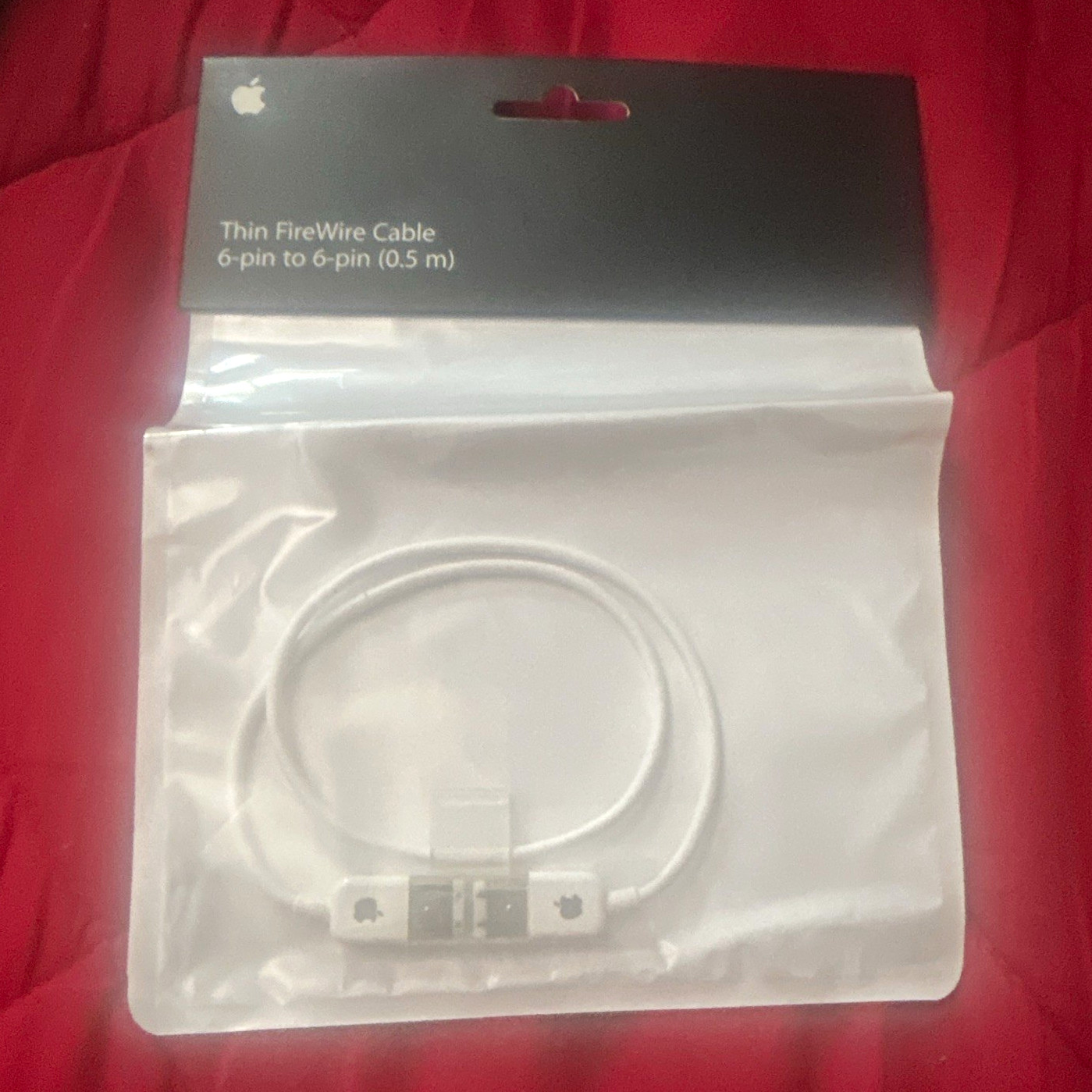 Apple Thin FireWire Cable 6-Pin to 6-Pin 0.5m White M8708G/A