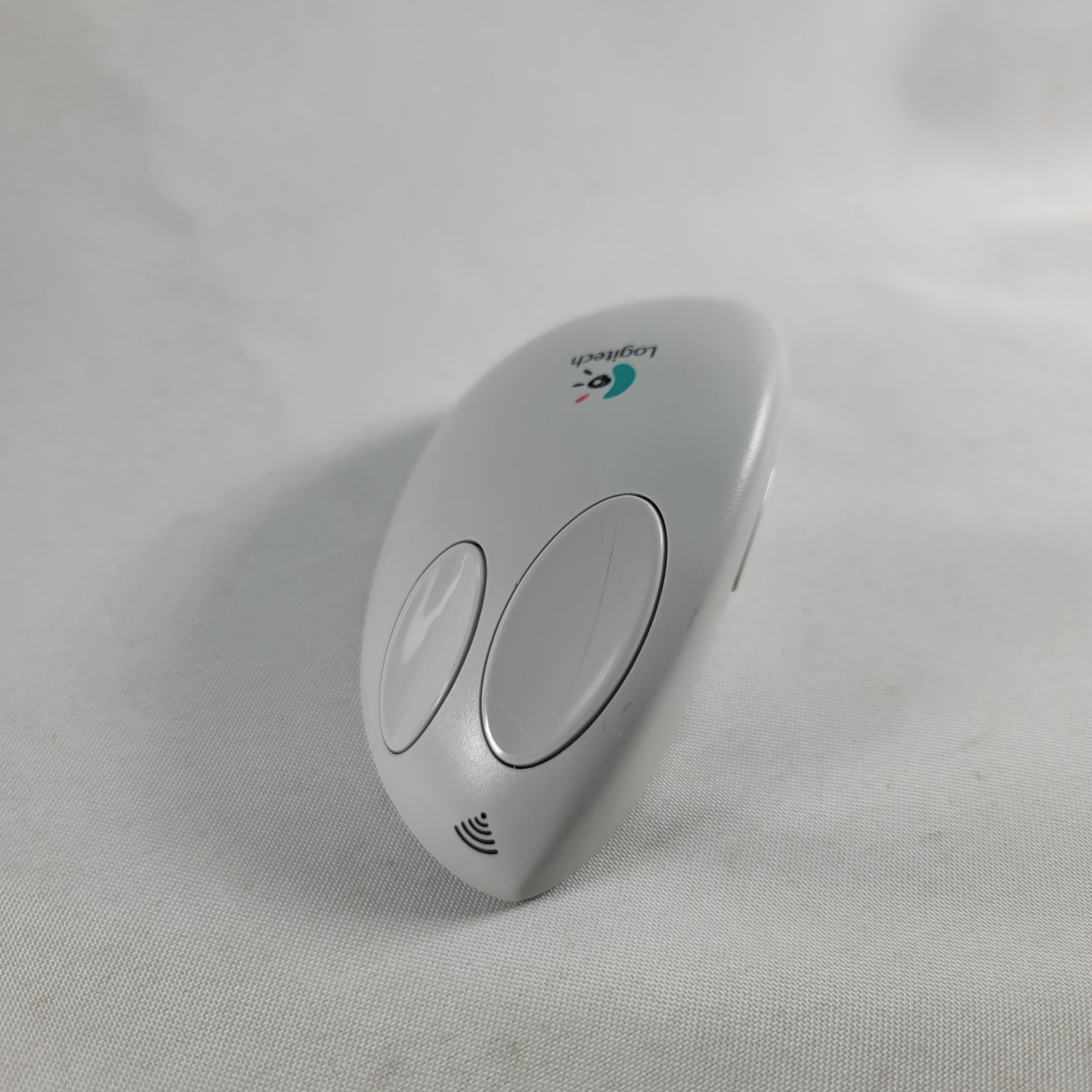 Logitech Cordless MouseMan Pro M-RG44 White Hyperjump Scrolling Mouse For Window