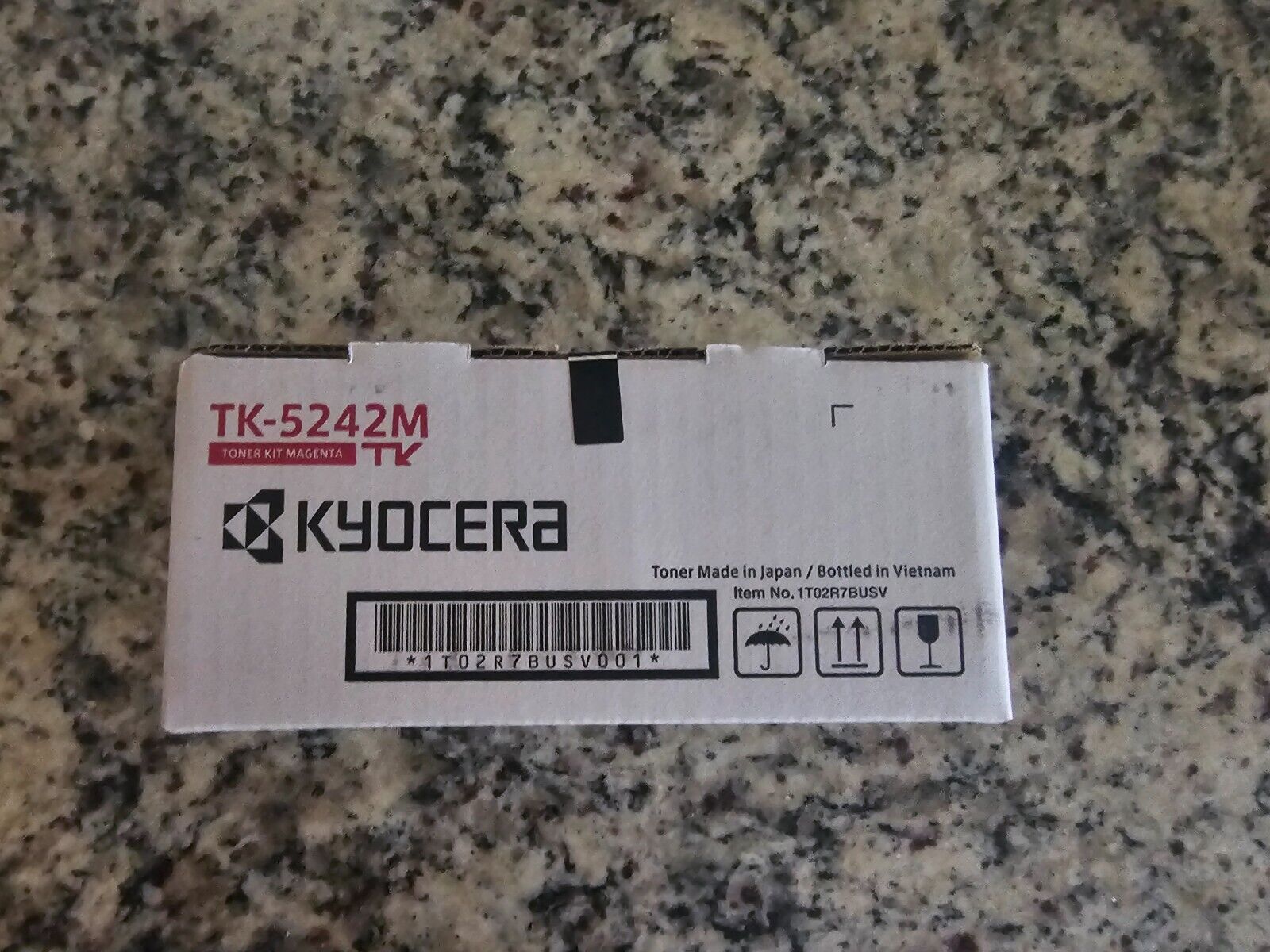 Kyocera TK-5242M 1T02R7BUS0 Magenta Toner Cartridge