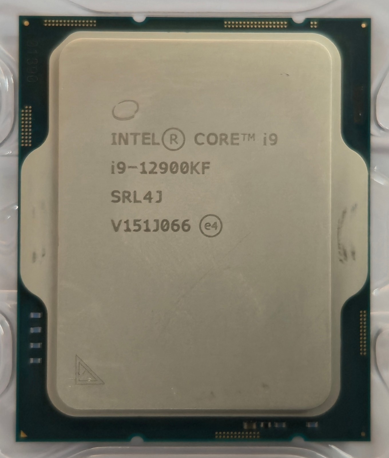 Intel Core i9-12900KF 3.2 GHz 16 Core SRL4J 24 Thread LGA 1700