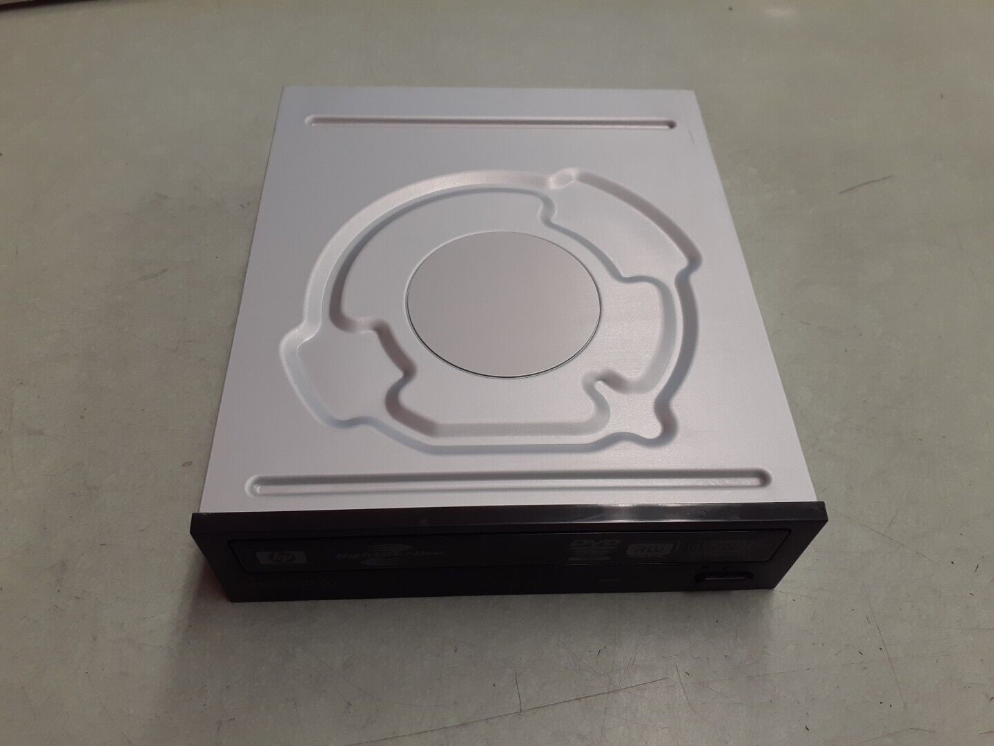 HP dvd1170i Multiformat DVD Writer Drive dvd1170i-H01 8 - Black Bezel