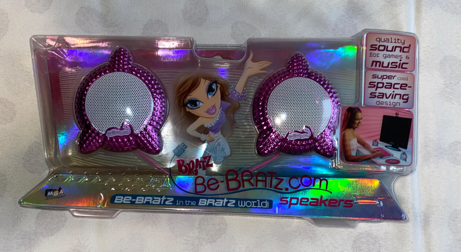 Bratz Dolls Computer Speakers USB Cord Laptop Desktop Pink