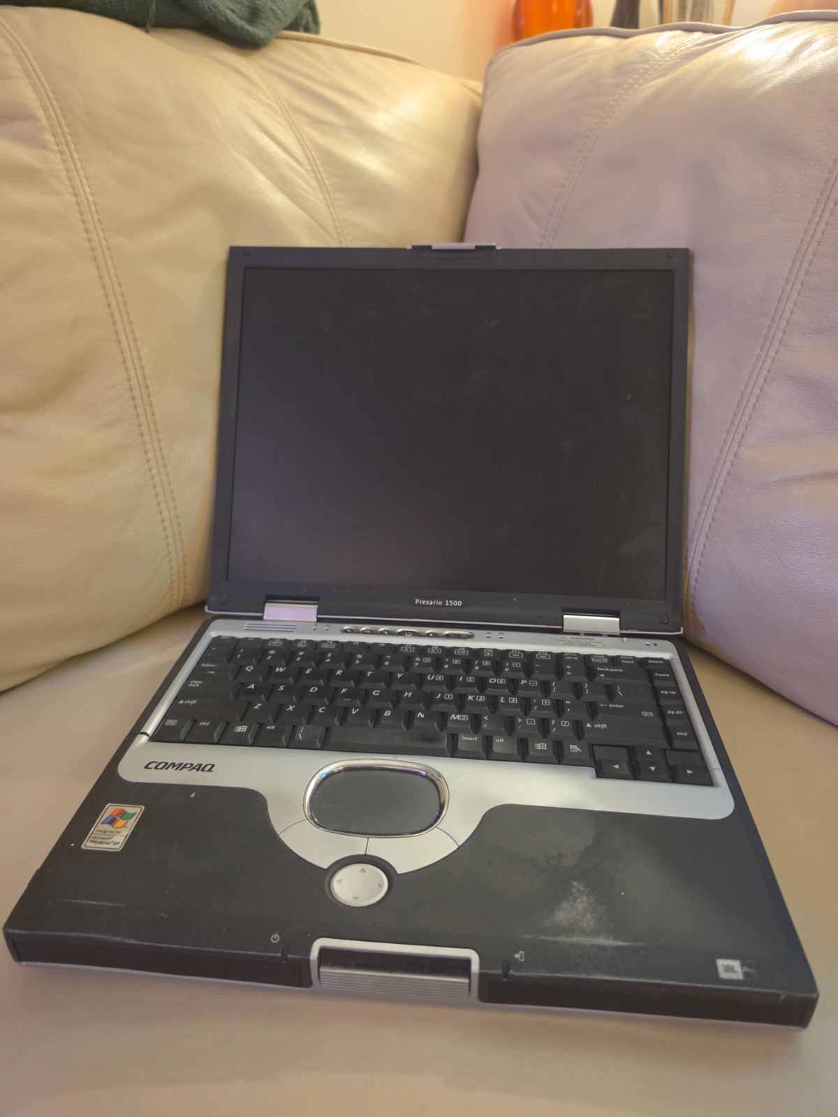 Vintage Compaq Presario PP2140 Laptop Computer 1456VQL1T w Win Key