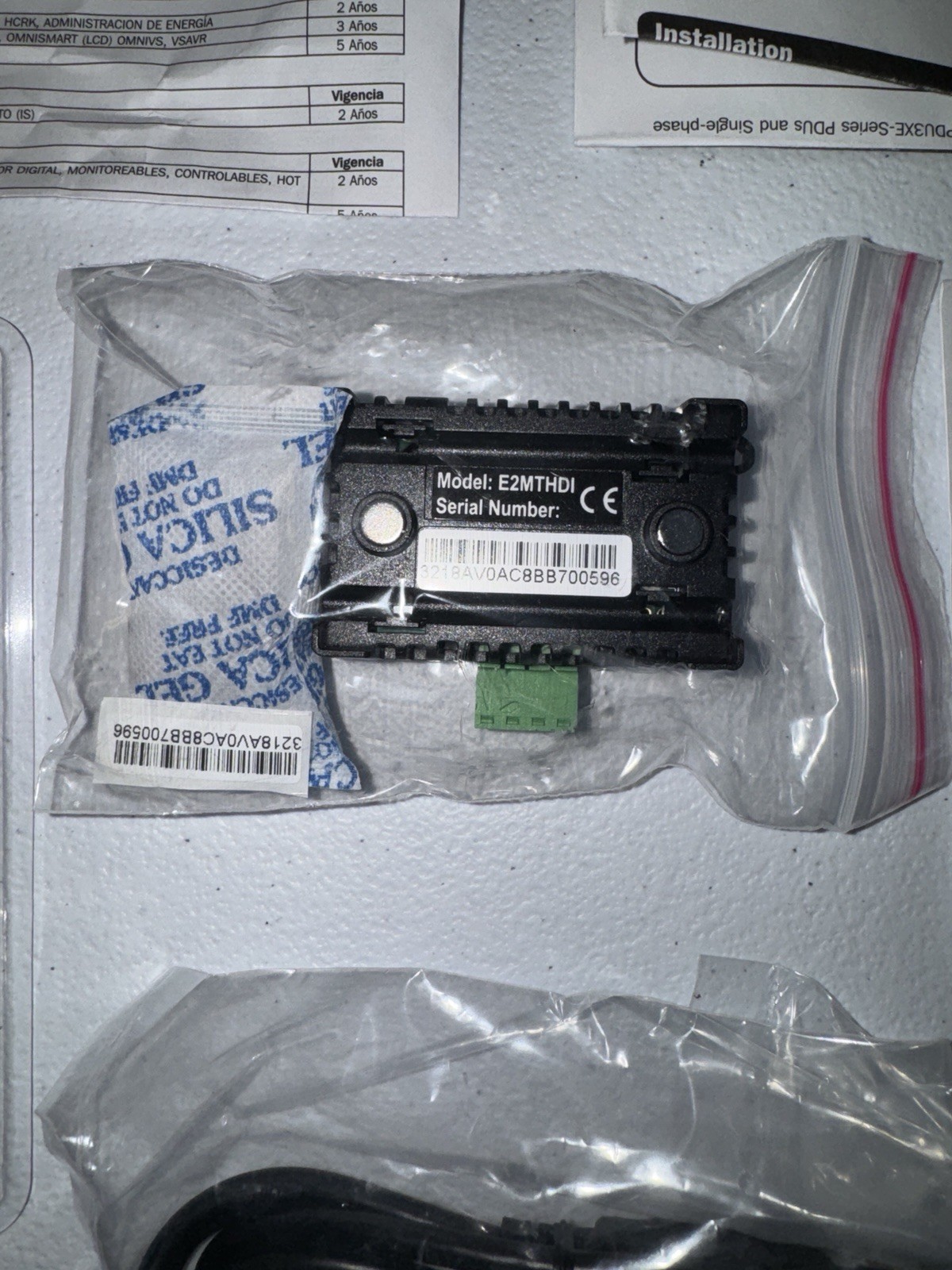 Tripp Lite series EnviroSense2 (E2) TAA E2MTHDI
