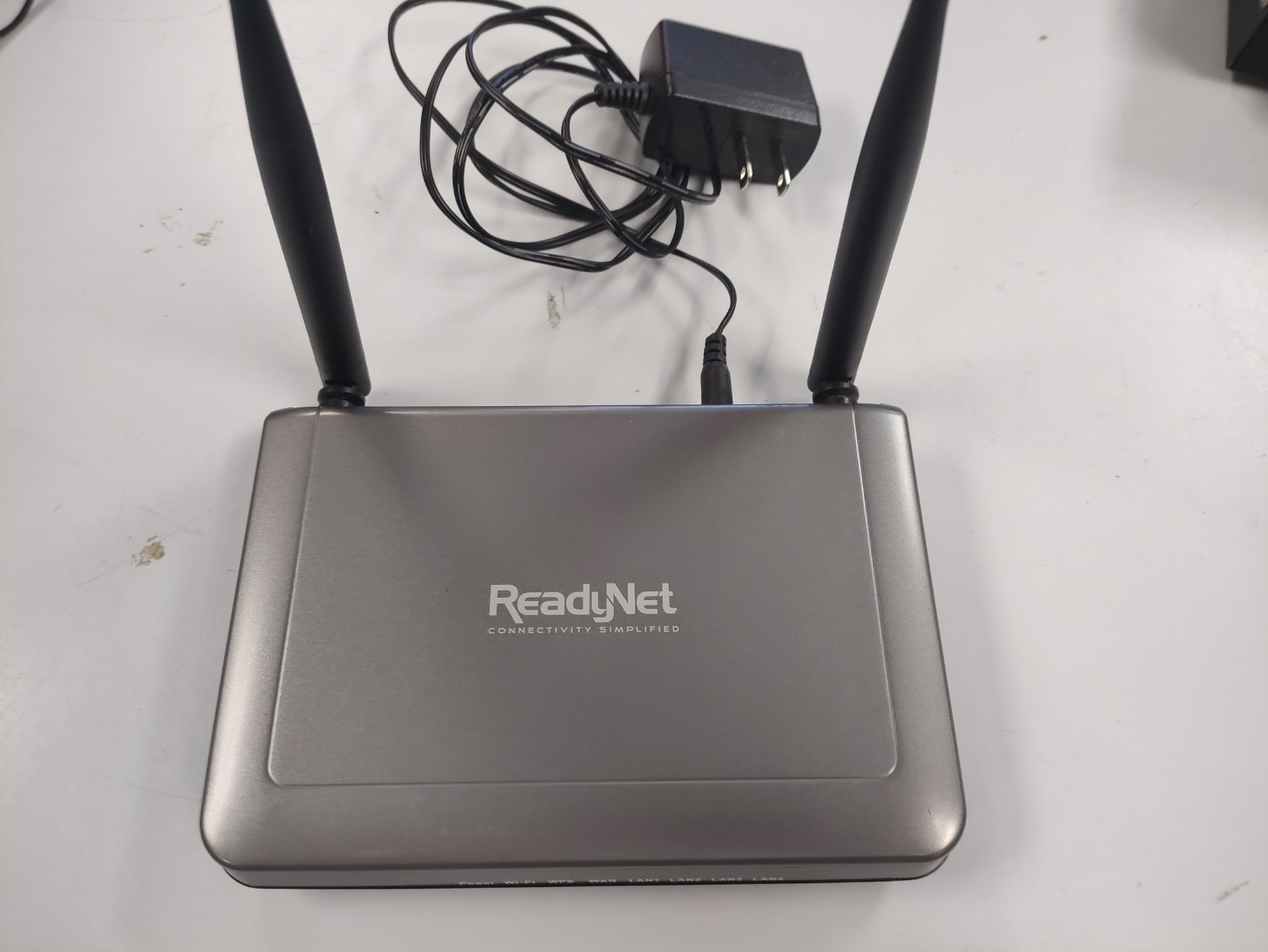 ReadyNet Router WRT 300N-D6