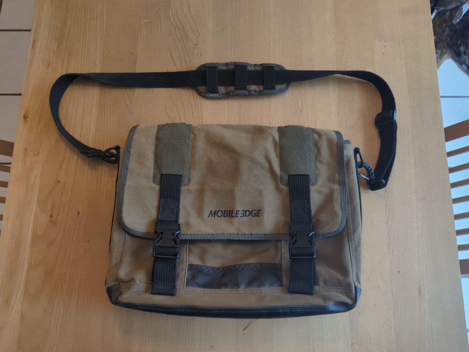 Eco Laptop Mobile Edge computer Messanger Bag Cotton Canvas Exterior. See Strap