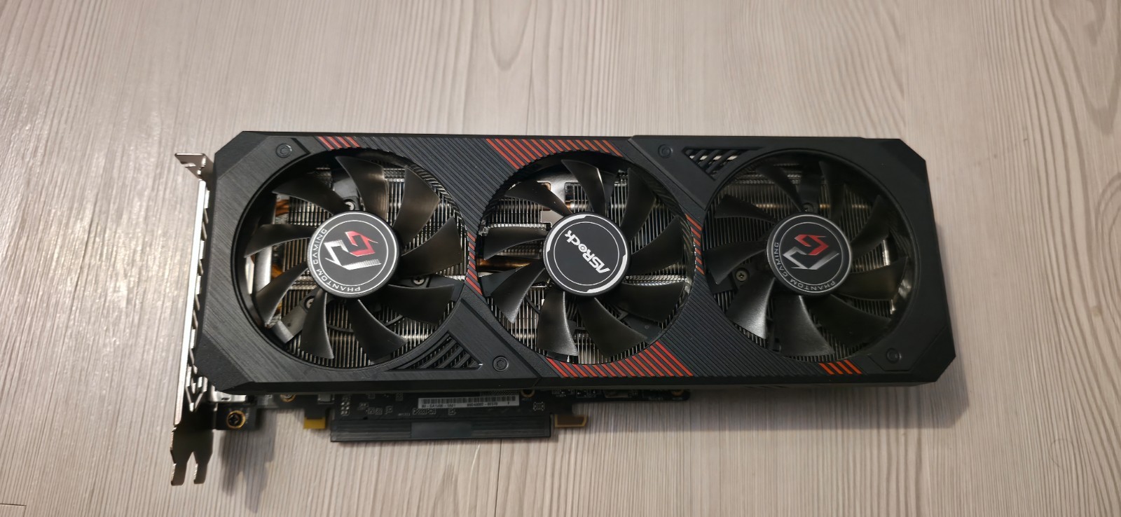 ASRock AMD Radeon RX 5600 XT Phantom D3 OC 6GB GDDR6 Graphics Card (OPEN BOX)